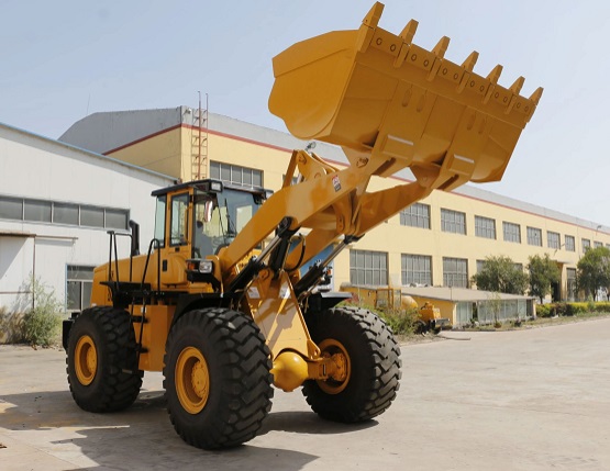 SZ960 pala caricatrice gommata pesante da 6 tonnellate | motore Weichai da 175 kW | benna mega da 3,6 m³