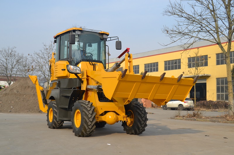 Mini Terna 4x4 per Lavori Pesanti